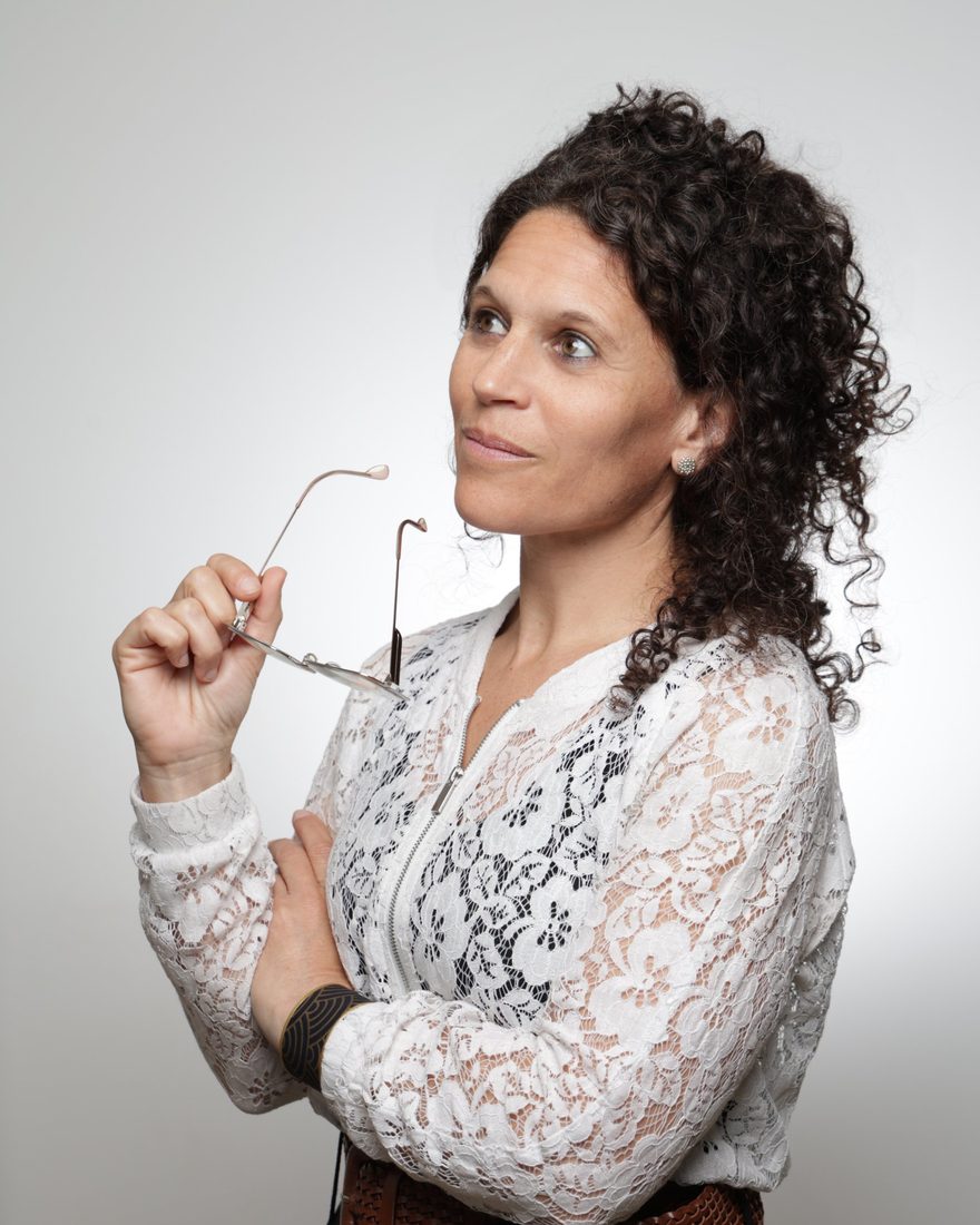 Stéphanie Necca, coach pour managers et dirigeants, en réflexion
